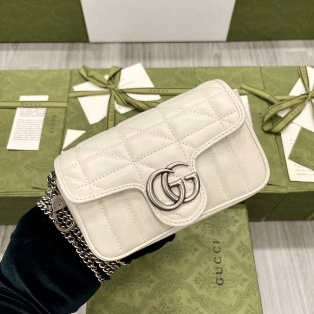 Gucci super mini crossbody bag